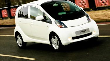Mitsubishi i-MiEV front