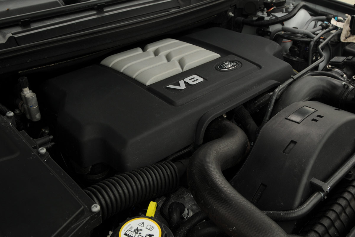 Range Rover engine