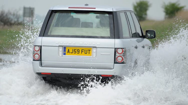 Range Rover rear tracking