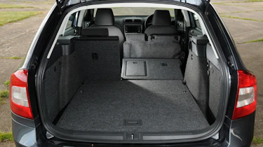 Skoda Octavia Estate boot