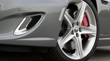 Jaguar XKR Convertible wheel