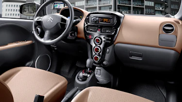Citroen C-Zero interior
