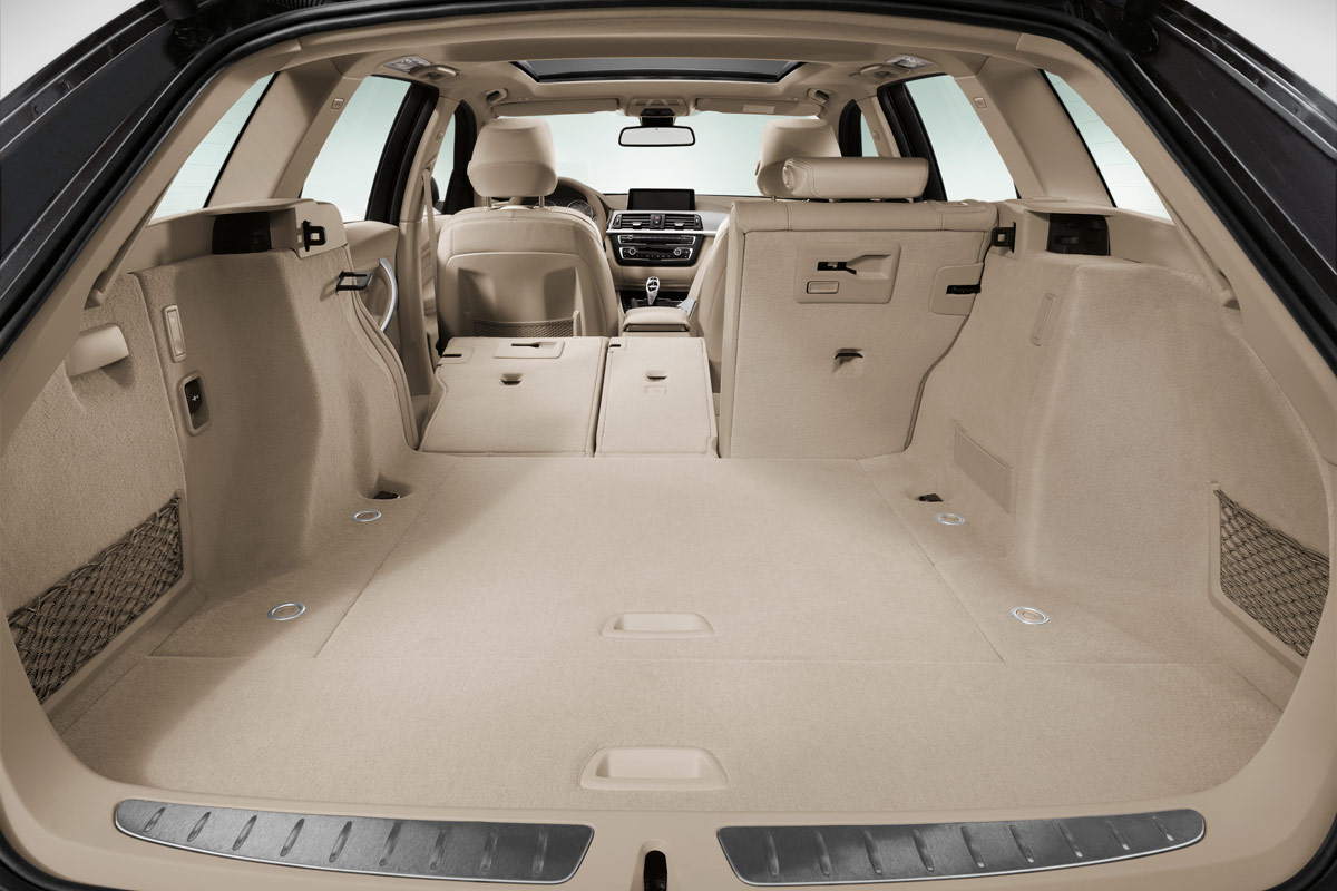 BMW 3 Series Touring boot