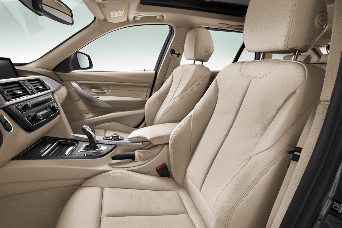 BMW 3 Series Touring interior