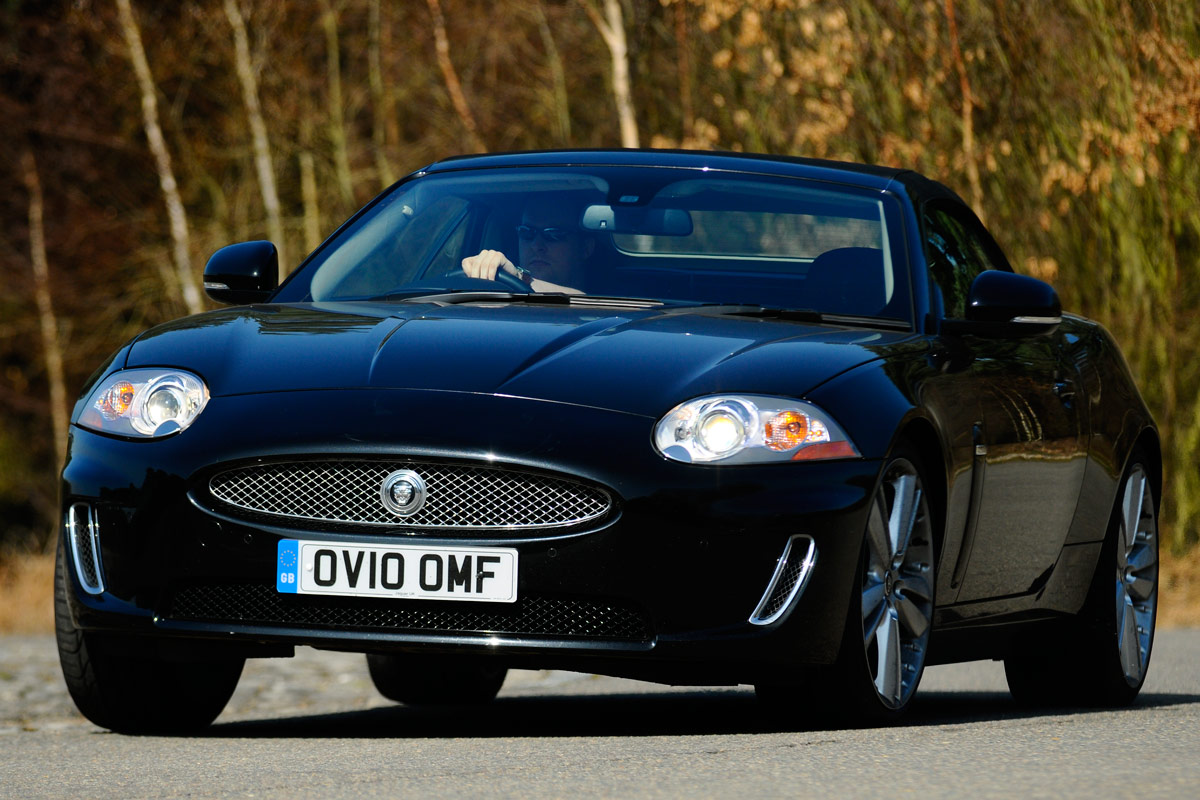 Jaguar XK Convertible front cornering