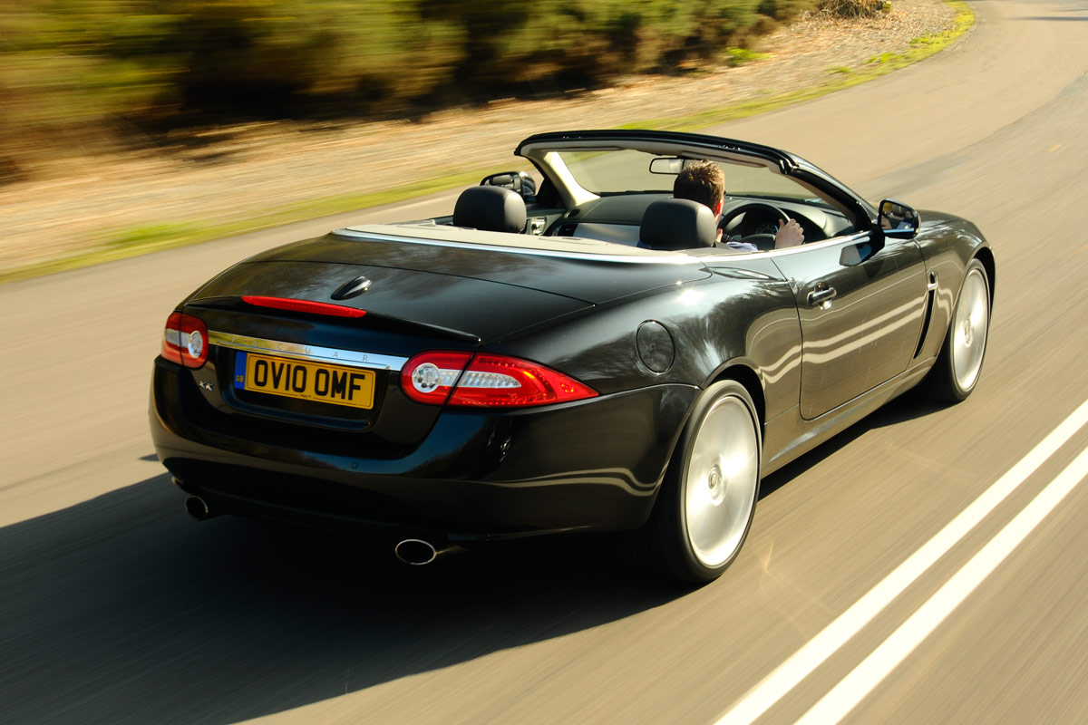 Jaguar XK Convertible rear tracking