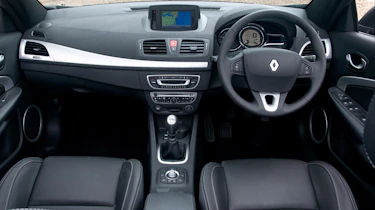 Renault Megane CC interior