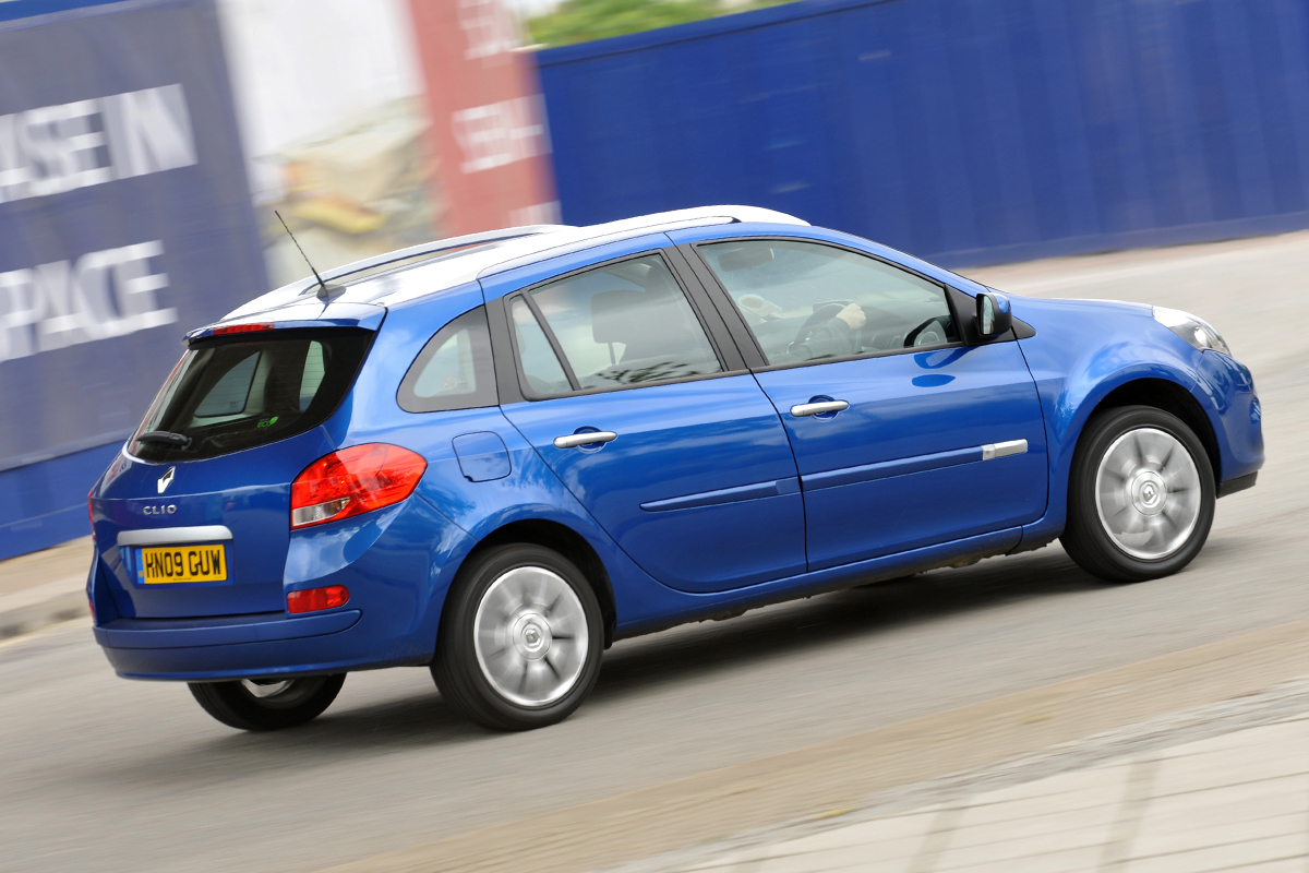 Renault Clio Sport Tourer rear