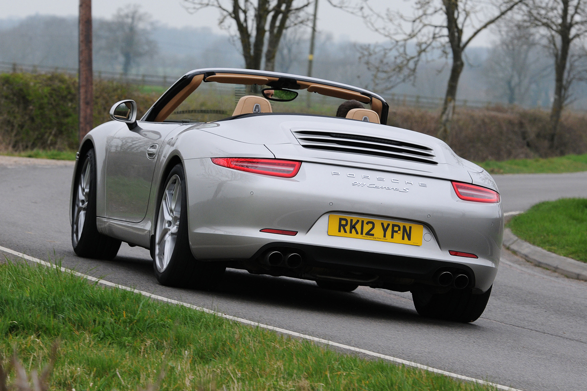 Porsche 911 Cabriolet rear cornering