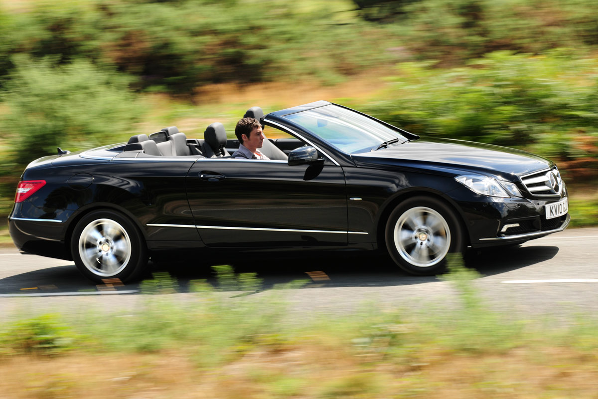Mercedes E-Class Cabriolet panning