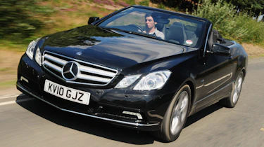 Mercedes E-Class Cabriolet front tracking