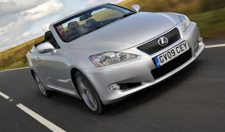 Lexus IS C front tracking