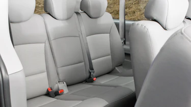 Hyundai i800 rear seats