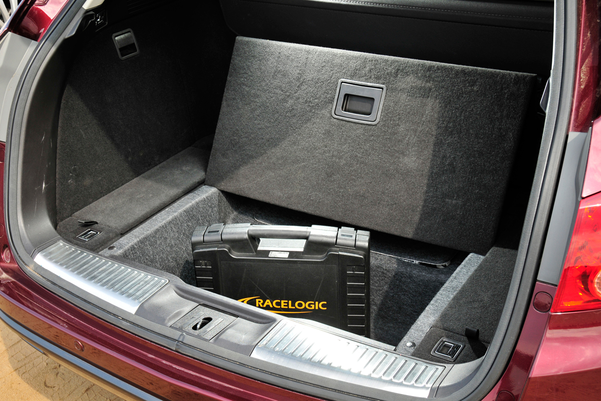 Honda Accord Tourer boot