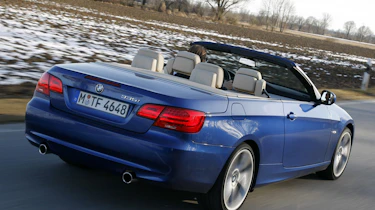 BMW 3 Series Convertible rear tracking