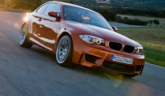 BMW 1 Series M Coupe front tracking