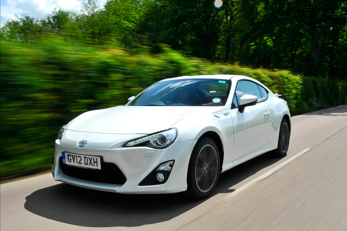Toyota GT 86 front tracking