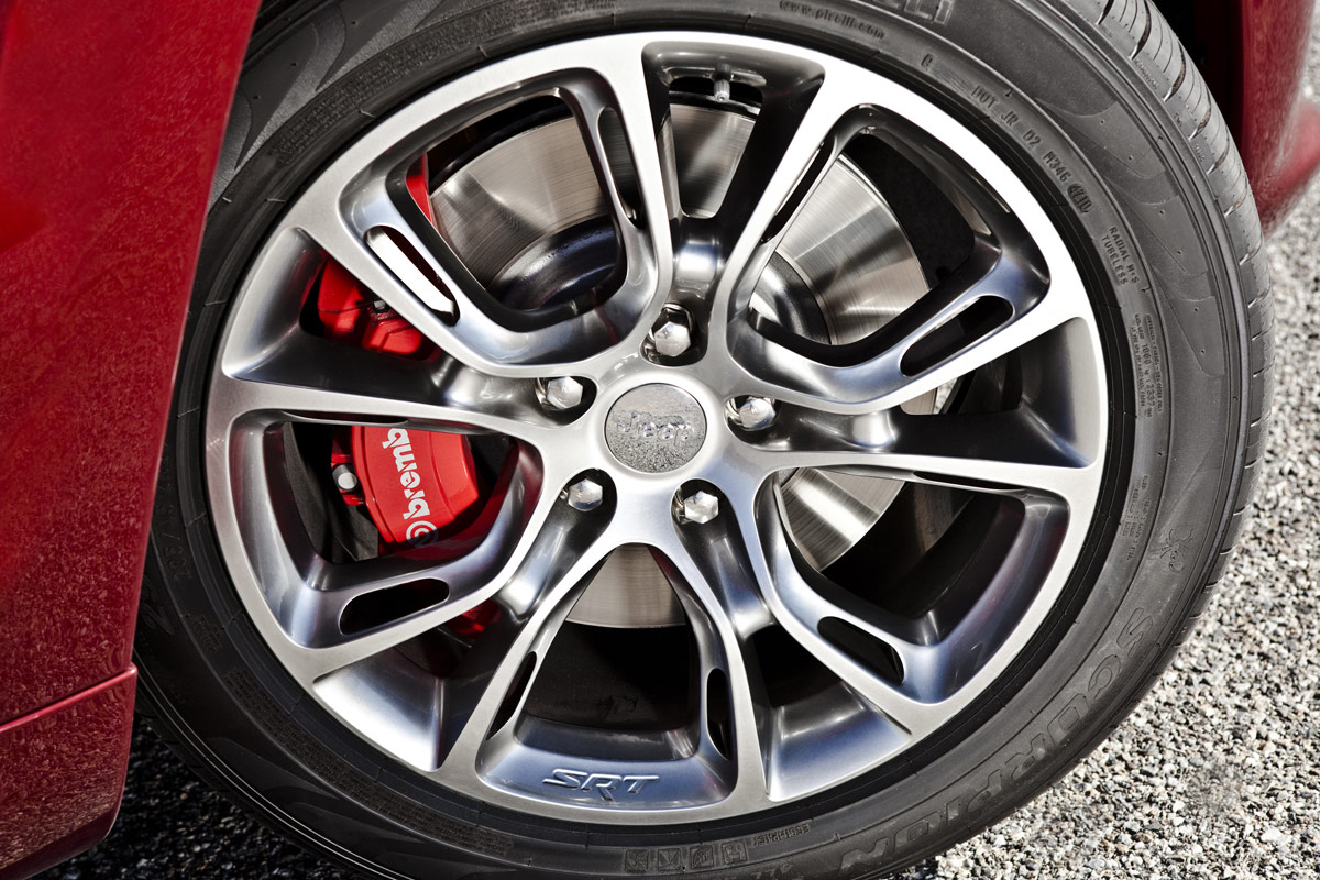 Jeep Grand Cherokee SRT  wheel