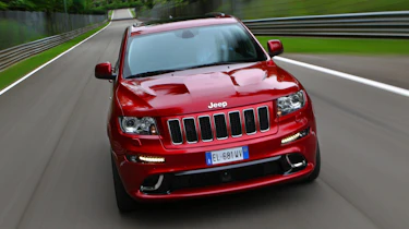 Jeep Grand Cherokee SRT front