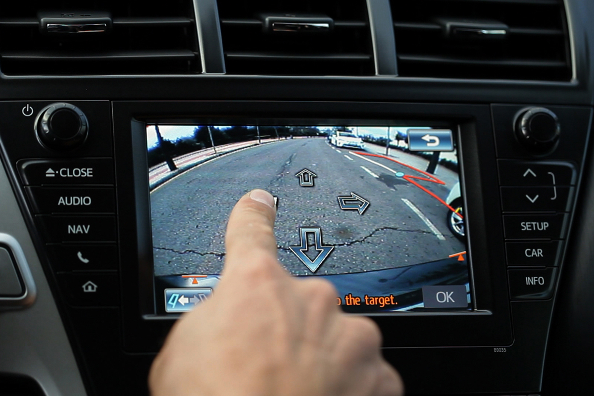 Toyota Prius+ parking camera