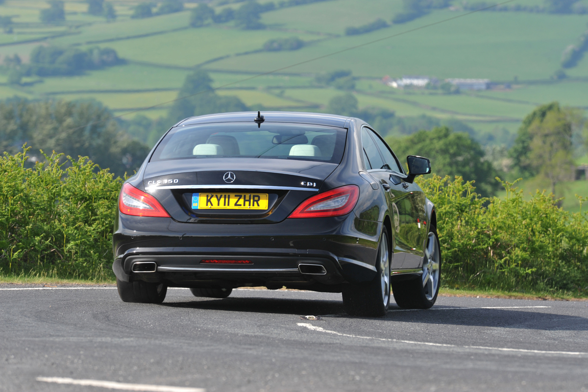 Mercedes CLS 350 CDI rear tracking