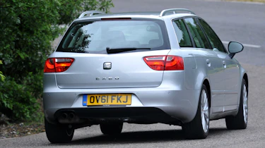 SEAT Exeo ST rear tracking