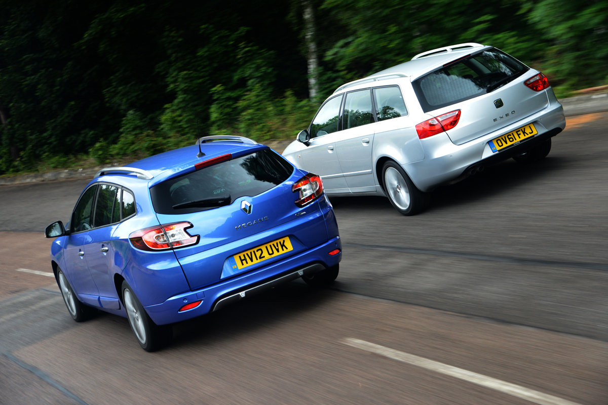 Renault Megane vs SEAT Exeo rear tracking alternate