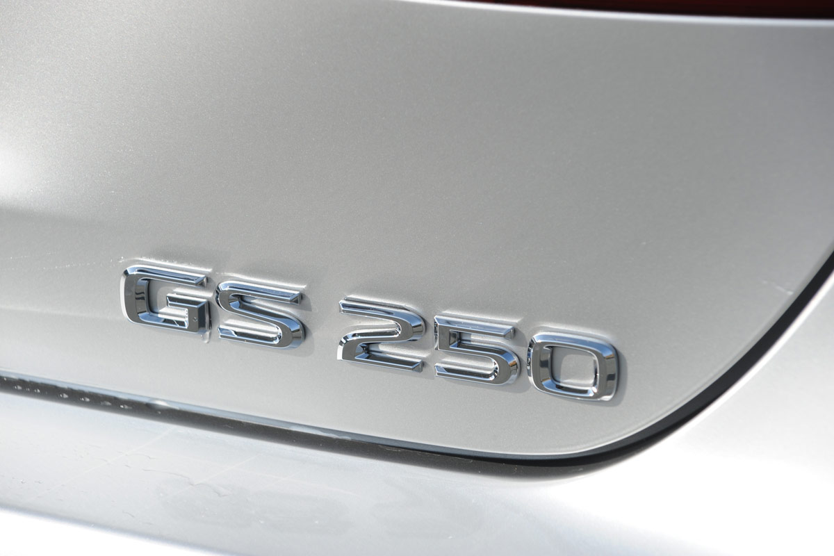 Lexus GS 250 badge