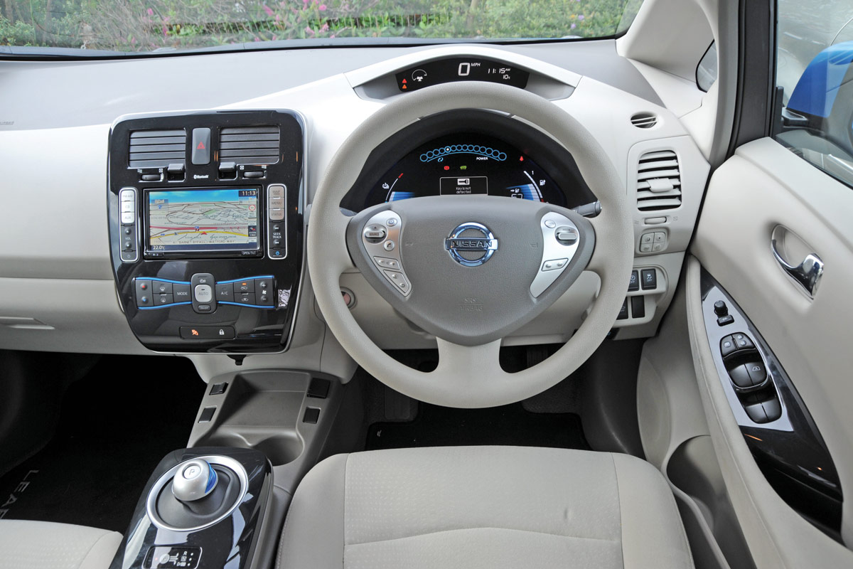 Nissan Leaf interior