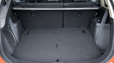 Mitsubishi Outlander boot
