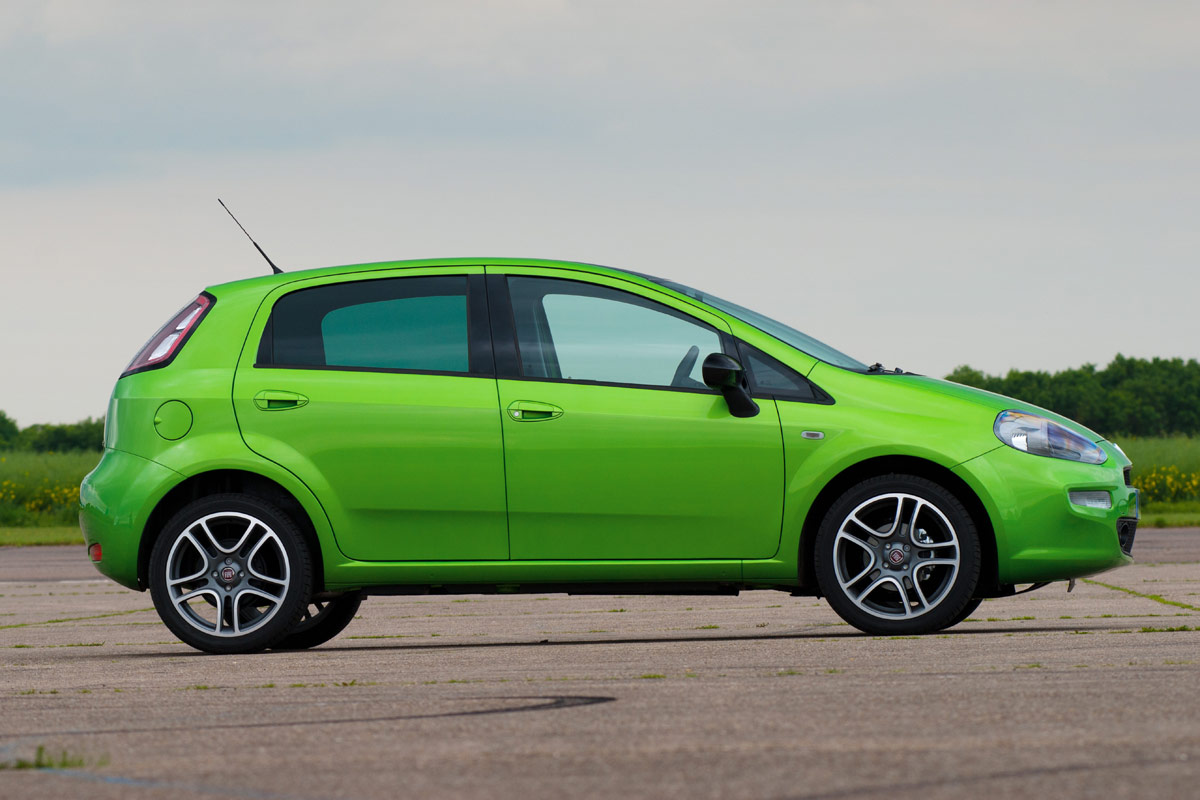 Fiat Punto TwinAir profile