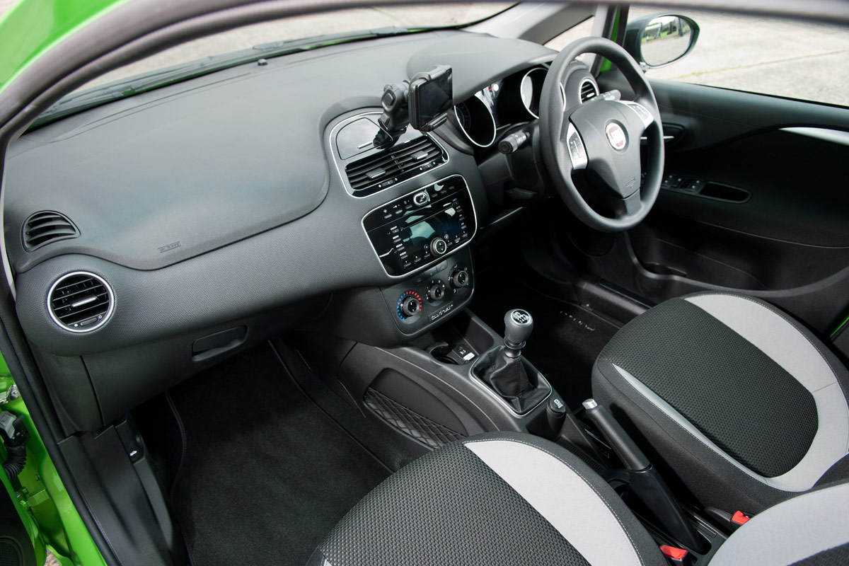 Fiat Punto TwinAir interior