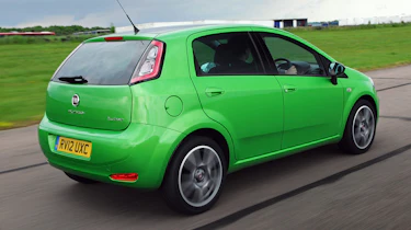 Fiat Punto TwinAir rear tracking