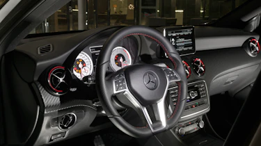 Mercedes A250 Sport dash
