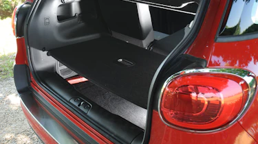 Fiat 500L boot