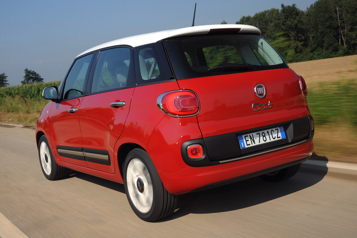 Fiat 500L rear tracking