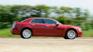 Chrysler 300C profile