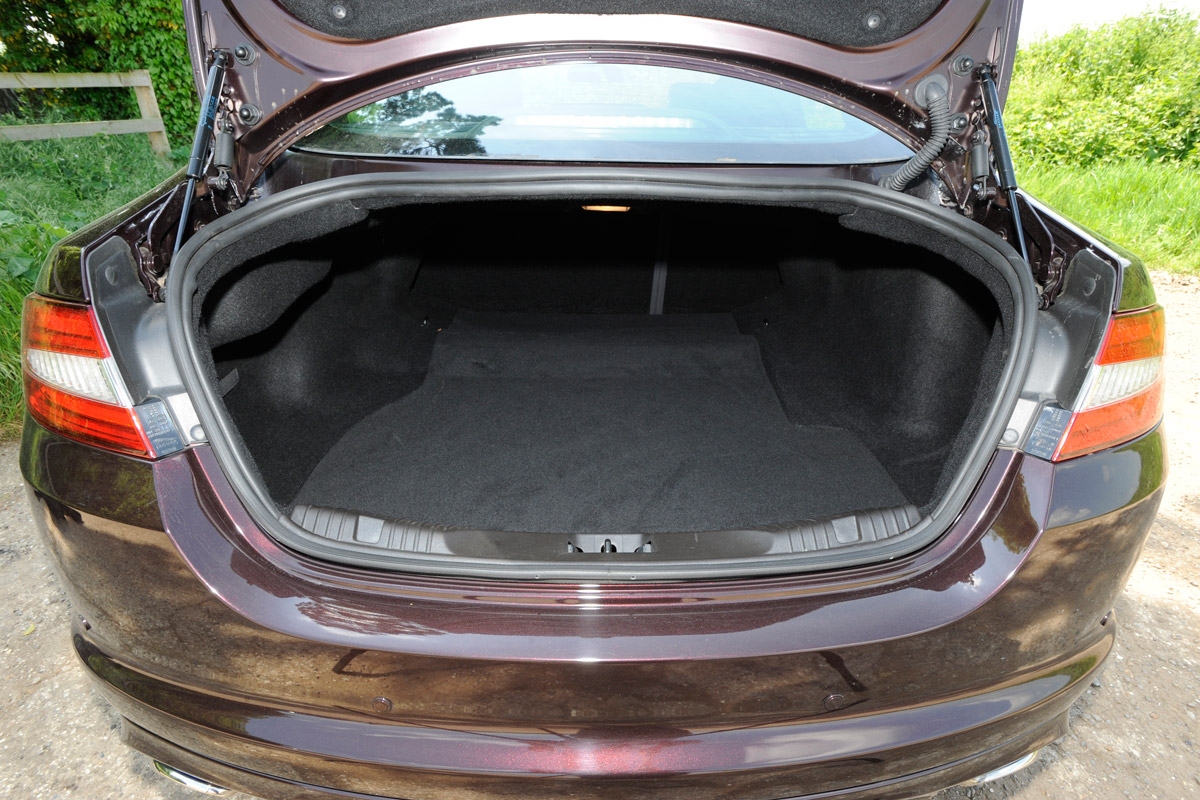 Jaguar XF boot