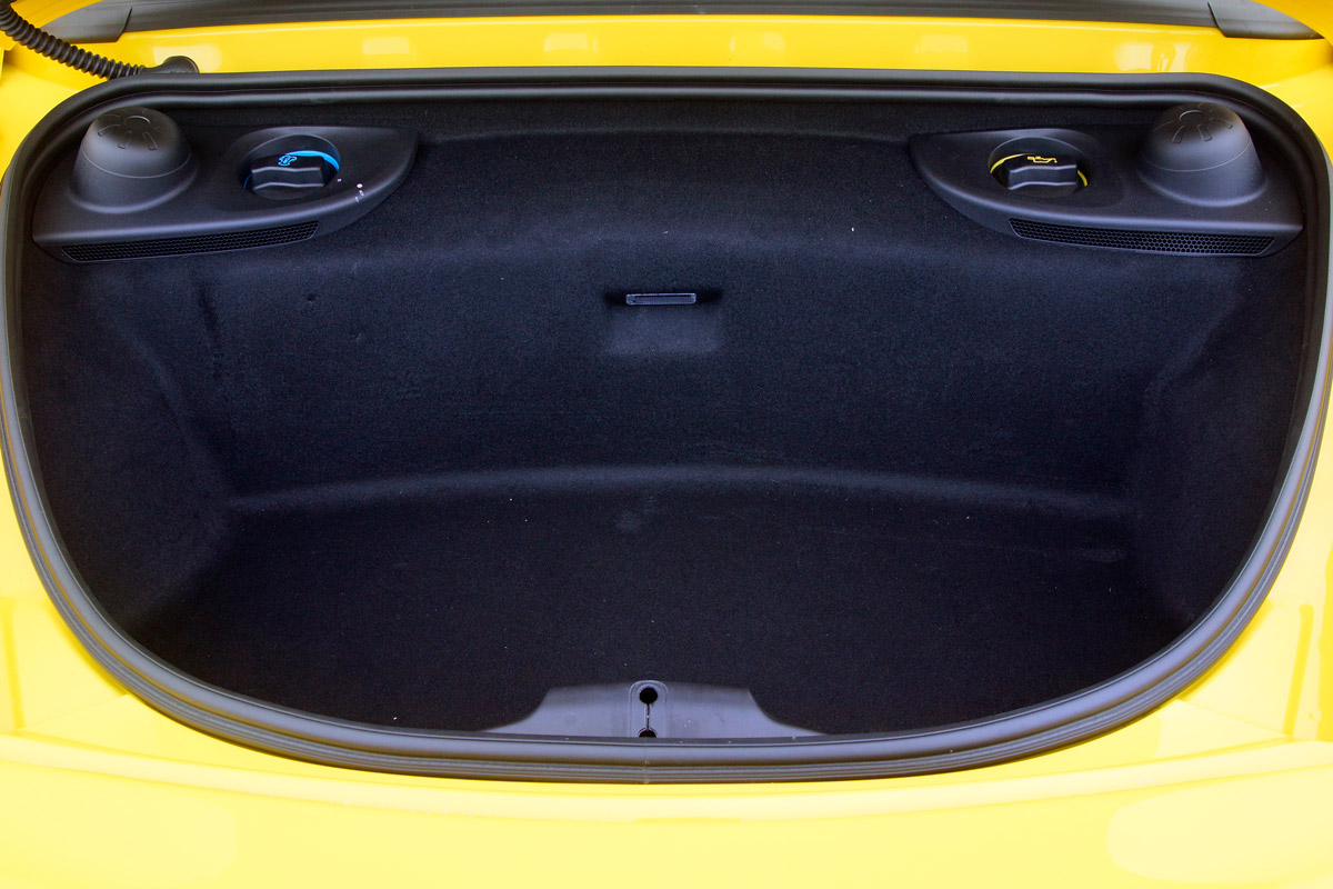 Porsche Boxster S boot