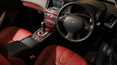 Infiniti G37 dash
