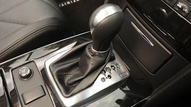 Infiniti FX detail