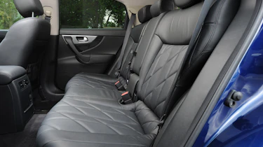 Infiniti FX rear seats