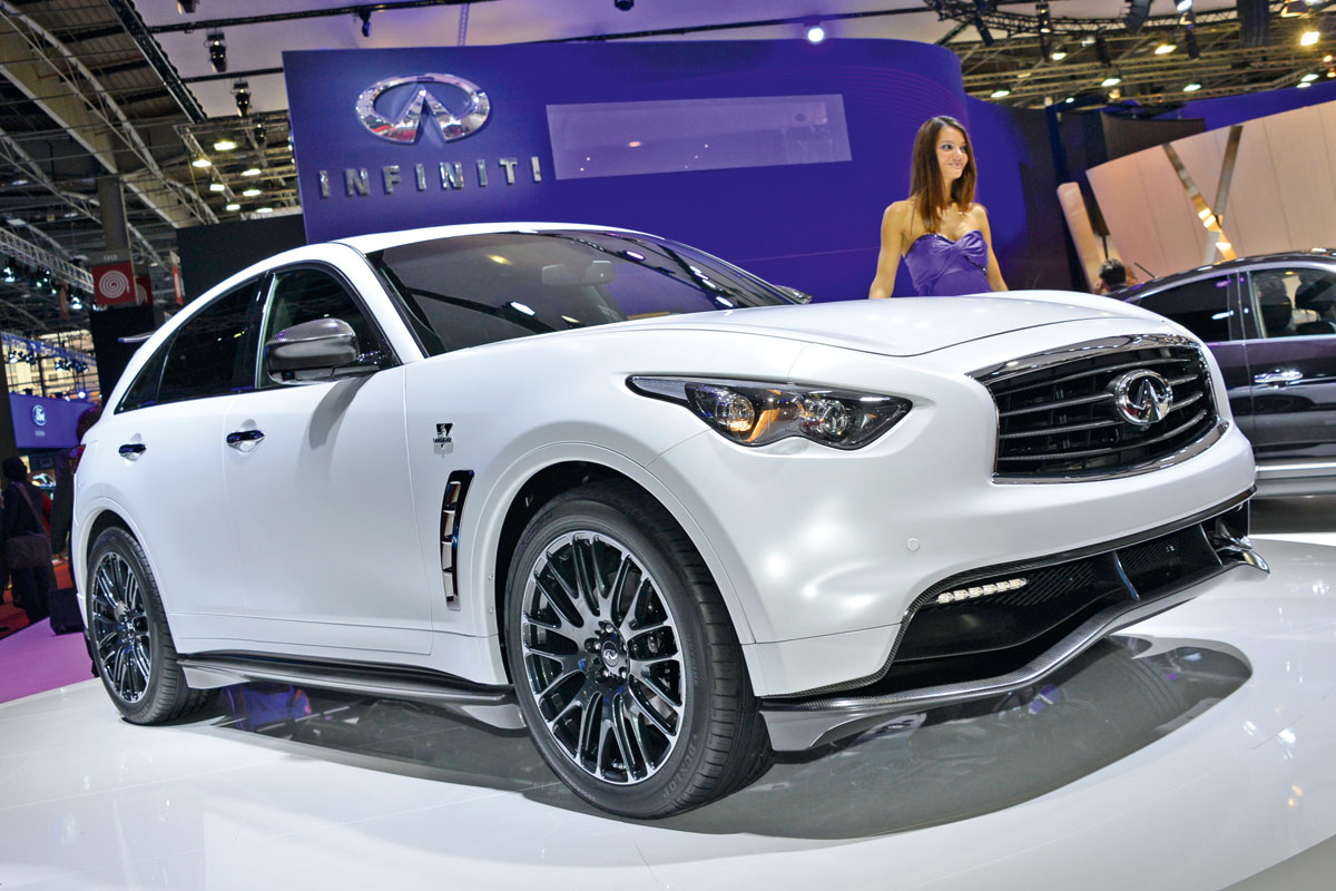 Infiniti FX Sebastian Vettel