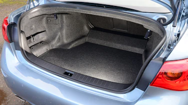 Infiniti Q50 diesel 2014 boot