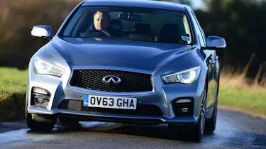 Infiniti Q50 Hybrid front action