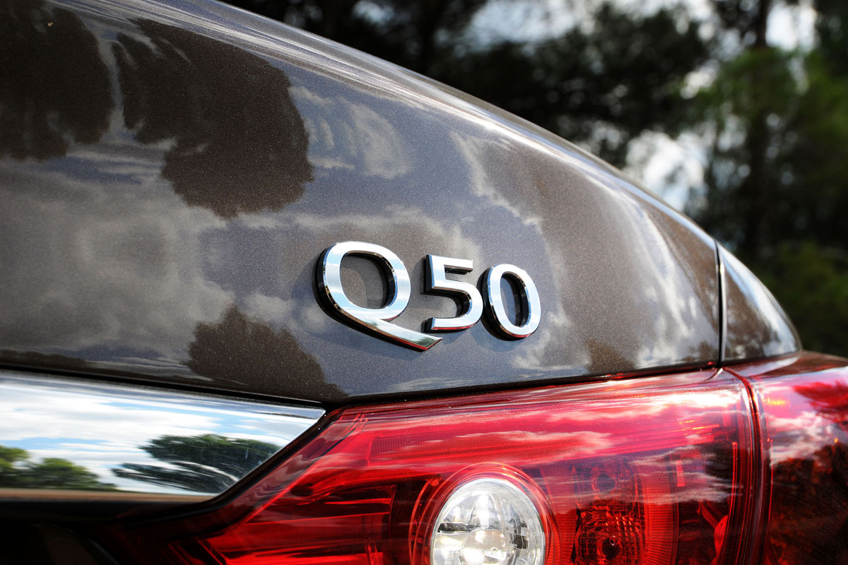 Infiniti Q50 badge