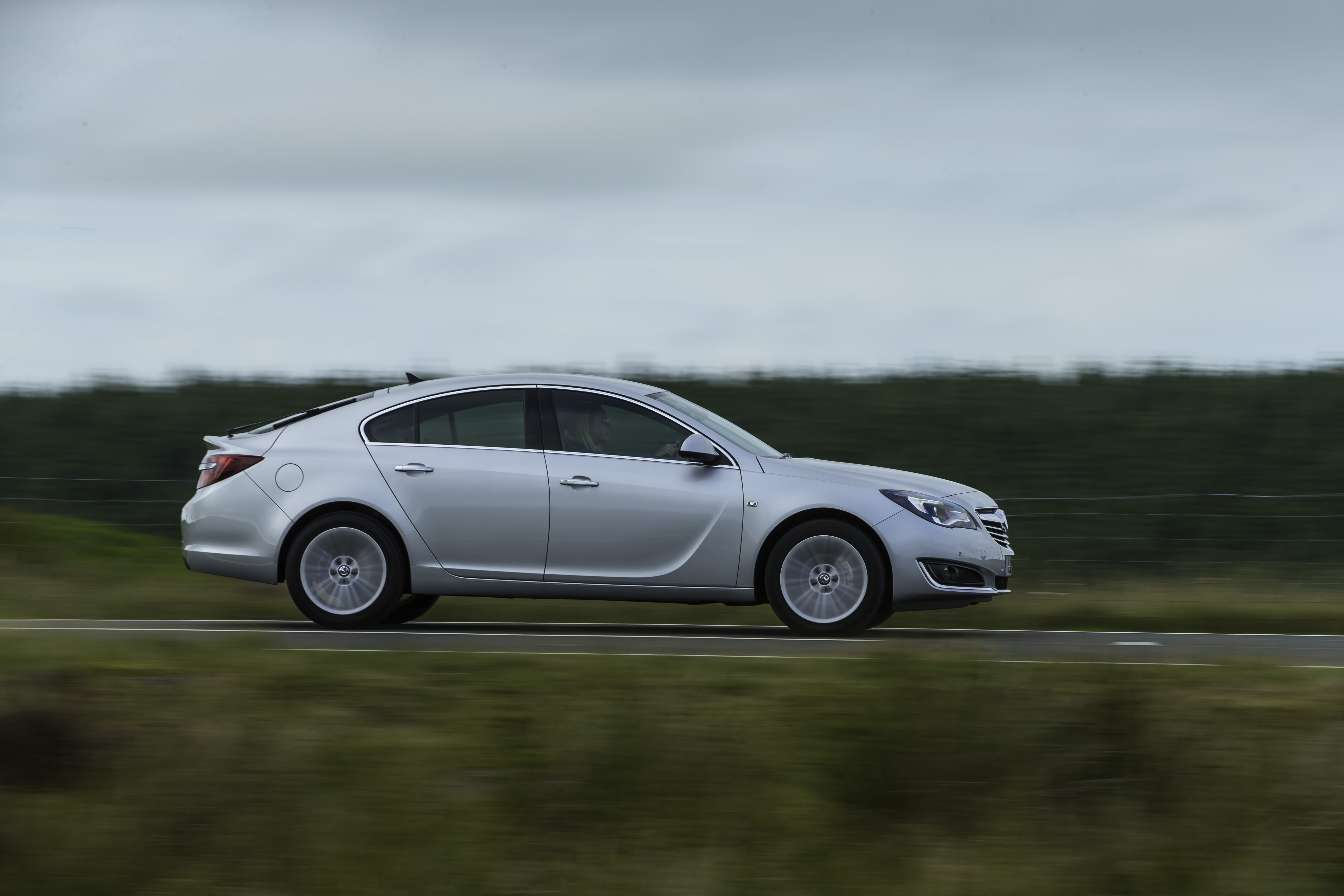 Vauxhall Insignia action 