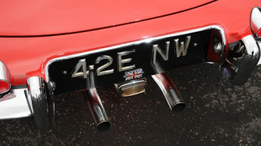 Jaguar E-Type exhausts