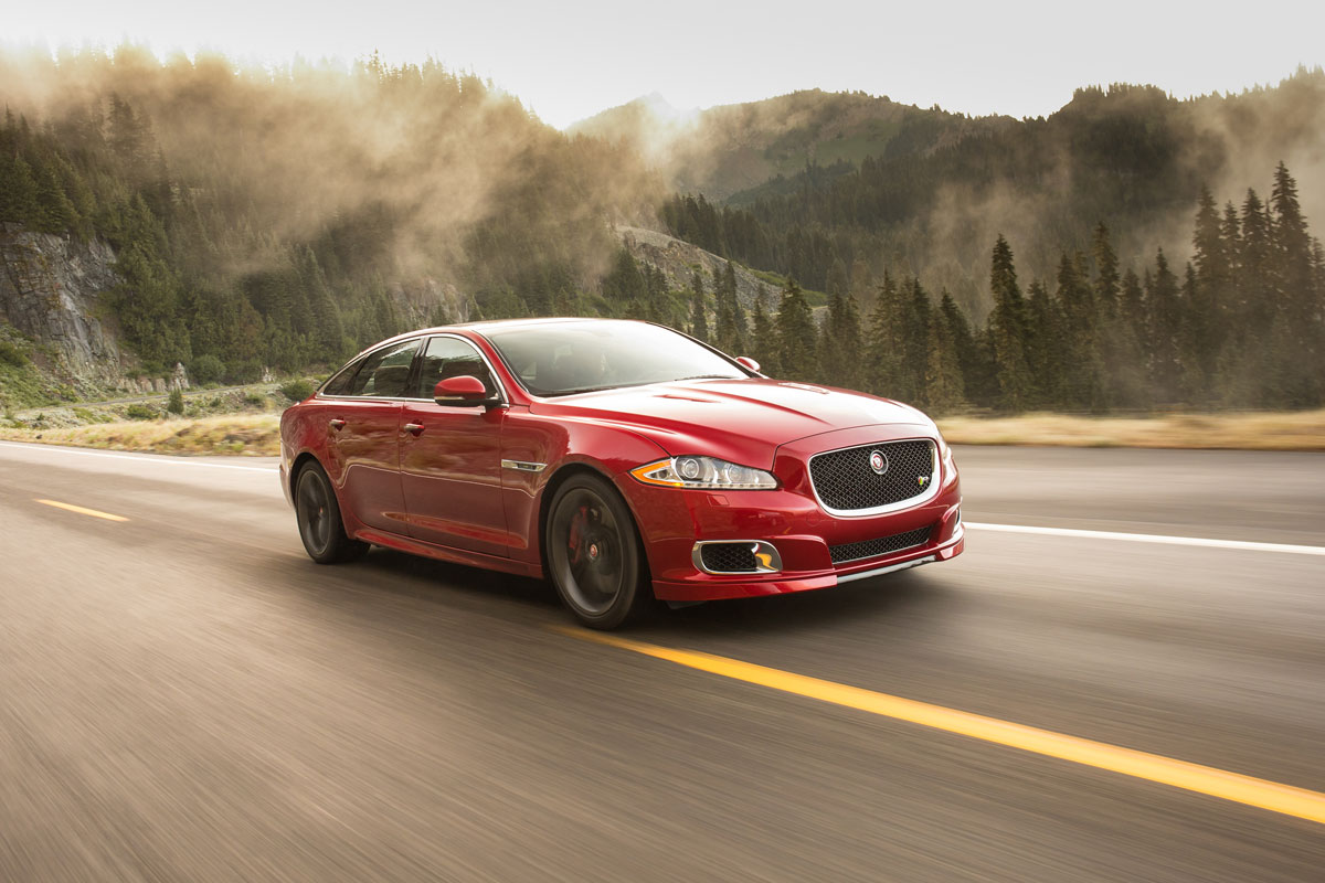 Jaguar XJR front tracking