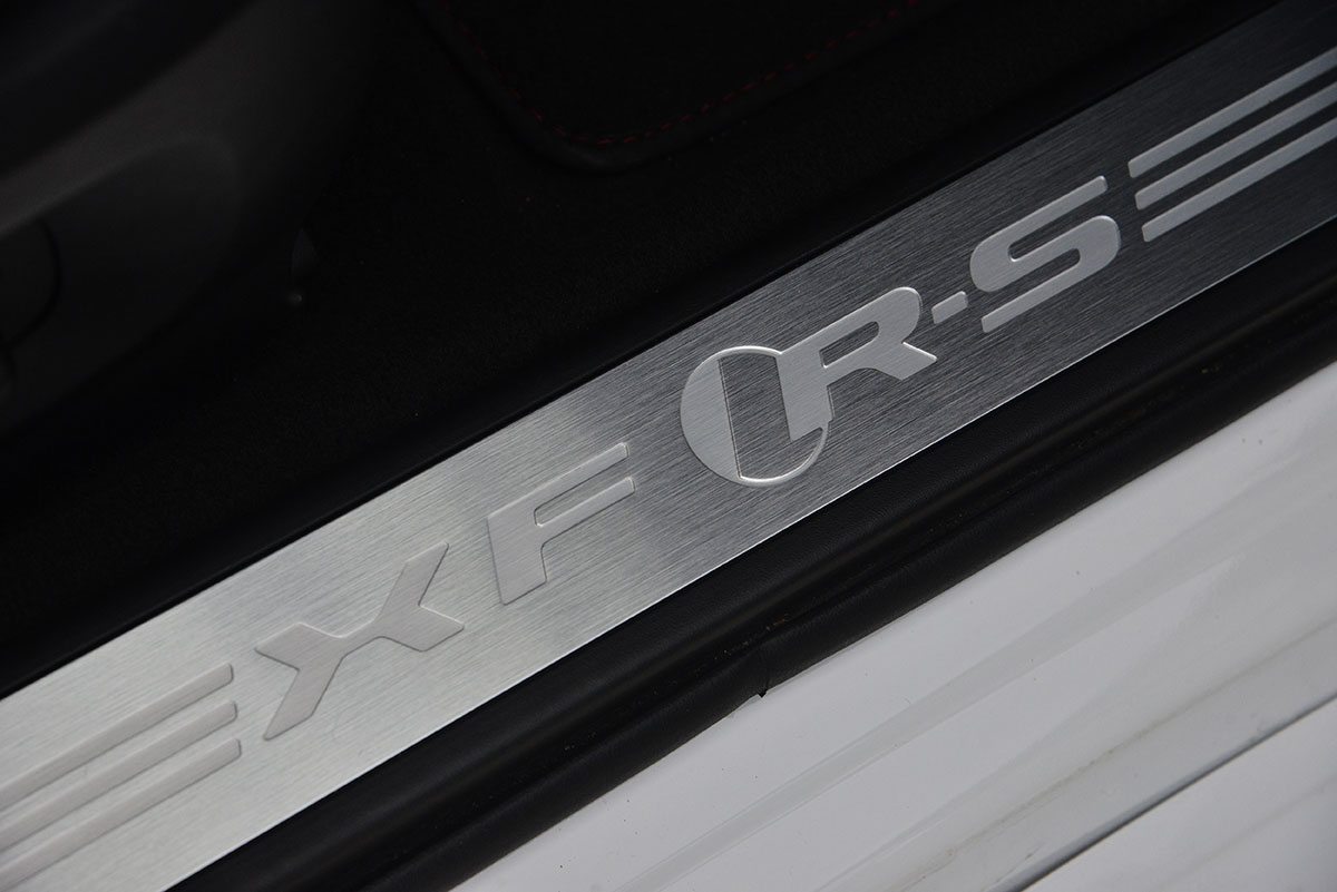 Jaguar XFR-S footplate